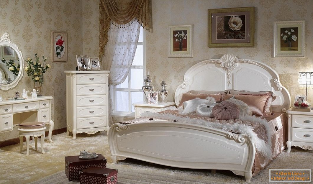 Спална соба дизајн во француски стил
