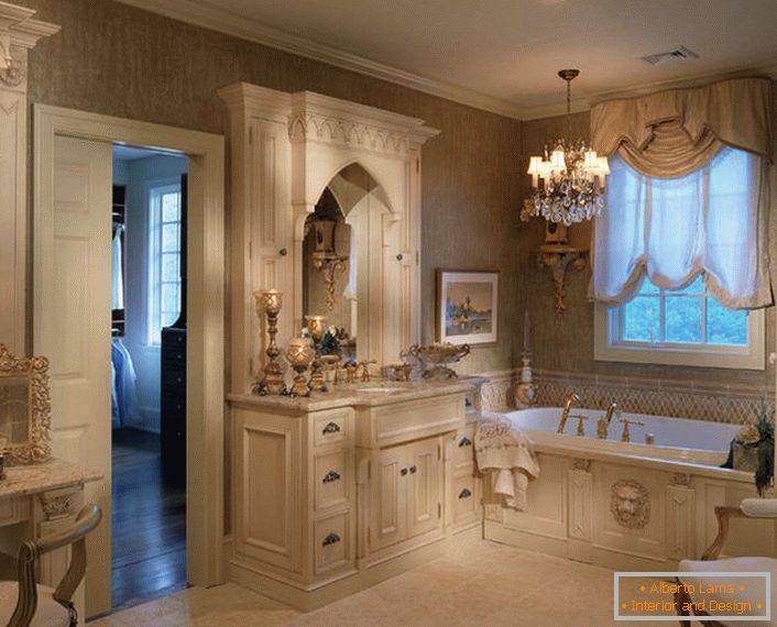 Елегантен дизајн со белешки на pomposity е отелотворена во реалноста во бањата во стилот на Арт Нову.