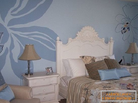 Спална соба во студени бои