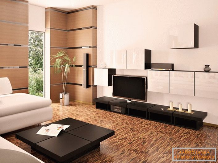 Стилски модерна соба во бела и светло-беж боја е украсен со мебел од темно дрво.