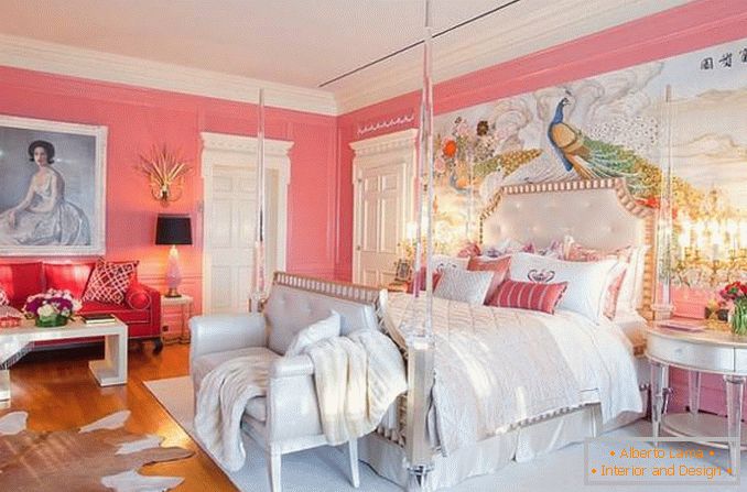 Стилски еклектицизам во розова спална соба