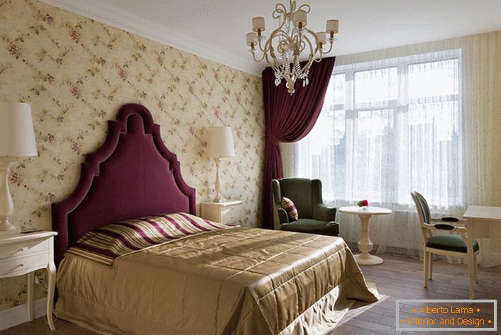 Луксузна спална соба