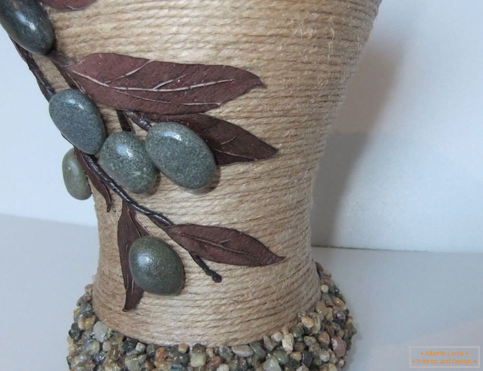 Декор на вазна со канап