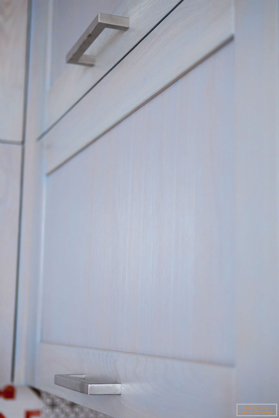 Едноставна дрвена текстура на шкафчиња