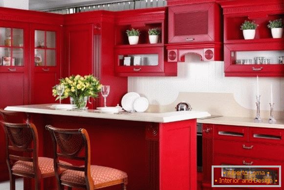 Црвена кујна слика 11