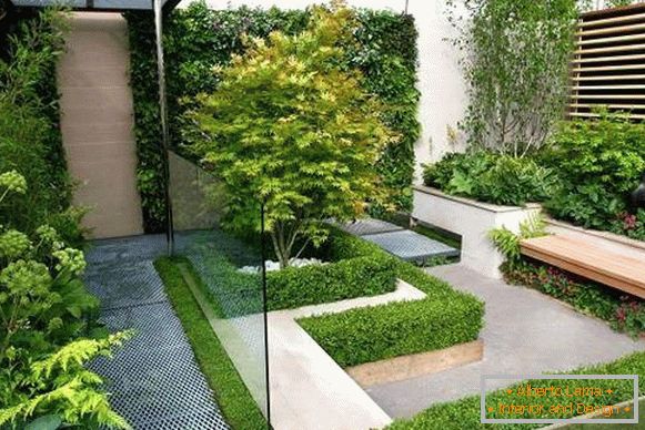 Чист минималистички дизајн на градината заговор