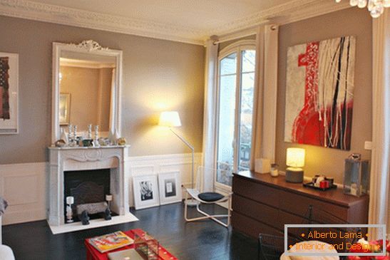Дневна соба на мал стан во Париз