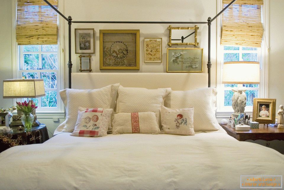 Спална соба дизајн во светли бои