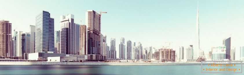Предел на Дубаи во зори