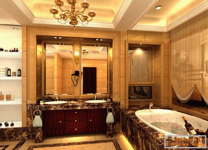 Голема бања во стилот на Империјата е уметнички украсена со мали декоративни детали. Во согласност со барањата на стилот, ножеви за пешкир, ѕидни светилки, завеса на светло крпа на прозорецот се избрани.