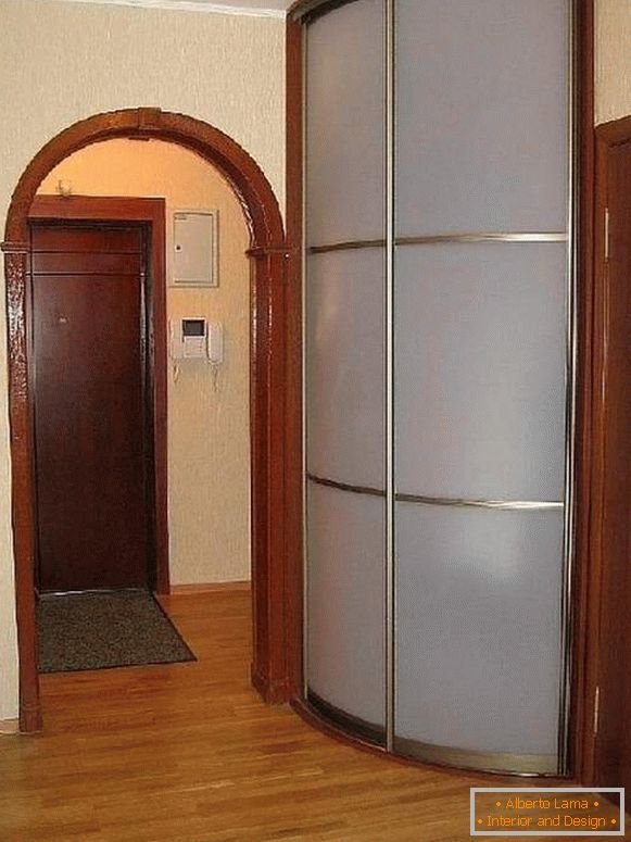 гардероба во ходникот, мал, фото 15
