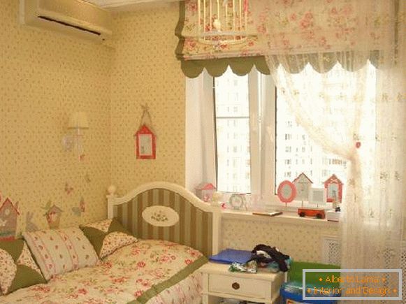 римски ролетни во детска соба за девојче, фото 16