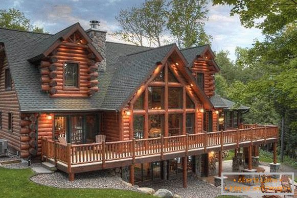 Луксузни дрвени куќи од зрак на фотографија