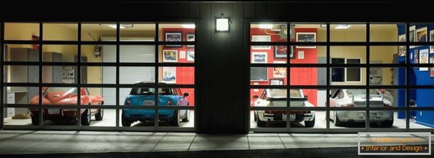 Стаклени гаражни врати