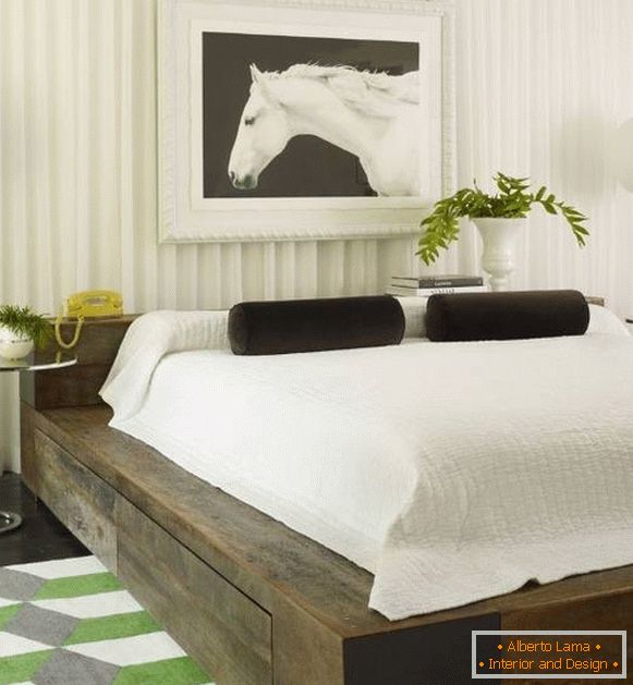 Модерен дизајн спална соба 2016 во бело и со необичен декор