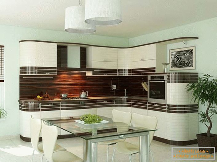 Кујната во кујната во стилот на Арт Нову е со L-облик, што е идеално за мали кујни. Извонреден изглед на ентериерот е поволно комбиниран со неговата функционалност.