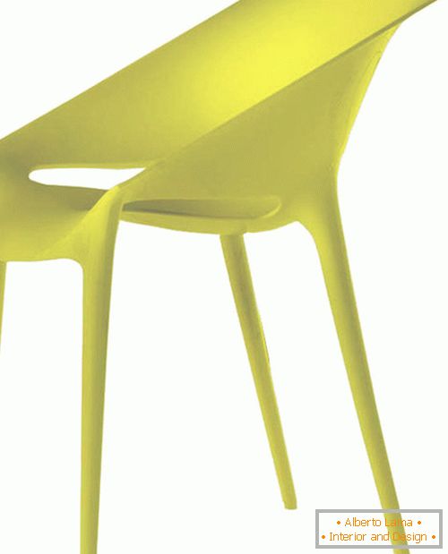 Елегантен стол од Филип Старк и Еугени Квитлет