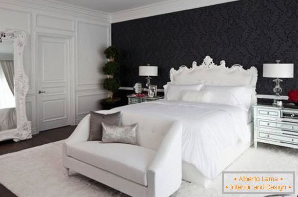 Црна ѕид позадина во спалната соба со бел мебел