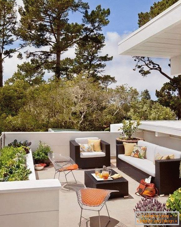 Отвори летна тераса на куќата слика во модерен стил