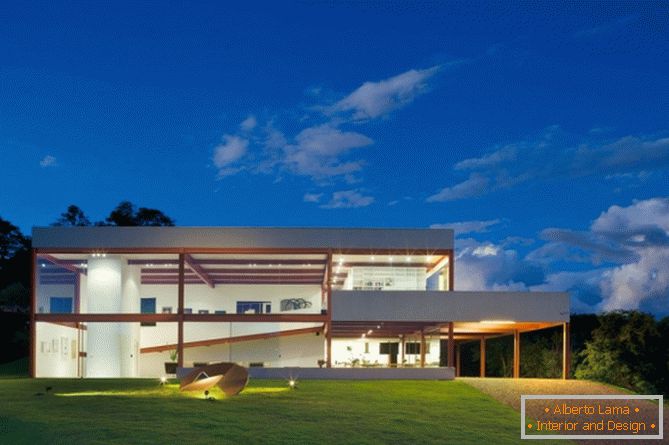 Резиденција во Нова Лима од студиото на архитекти Денис Македо Аркитеос Асосидос