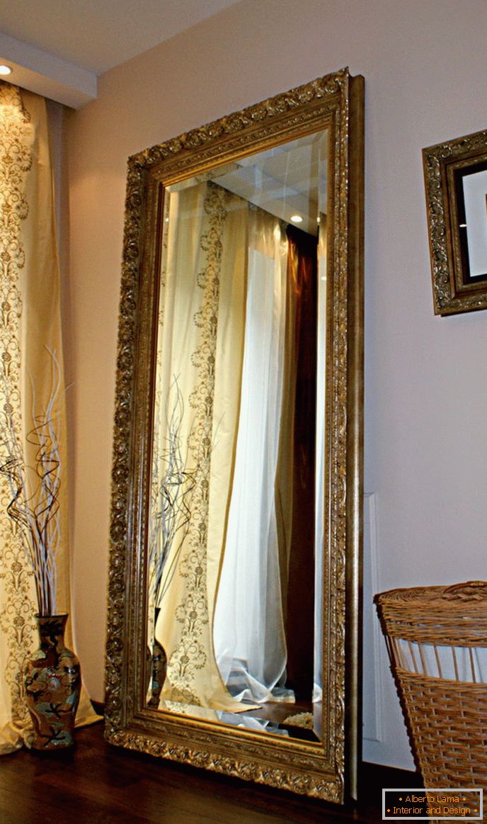 Огледало во спалната соба - фото примери на сместување во